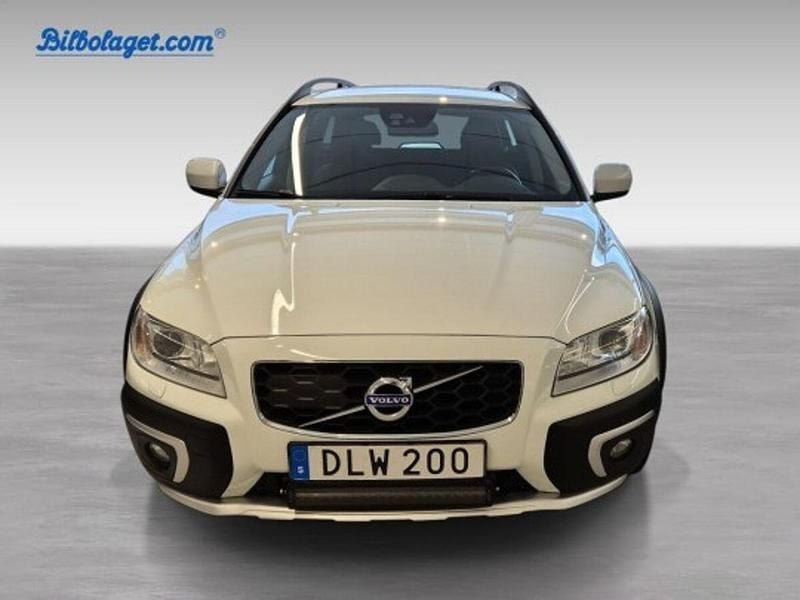 Vit Begagnad 2016 Volvo XC70 Momentum SUV | 204 900 kr (Marknadspris) - Bild 1/4