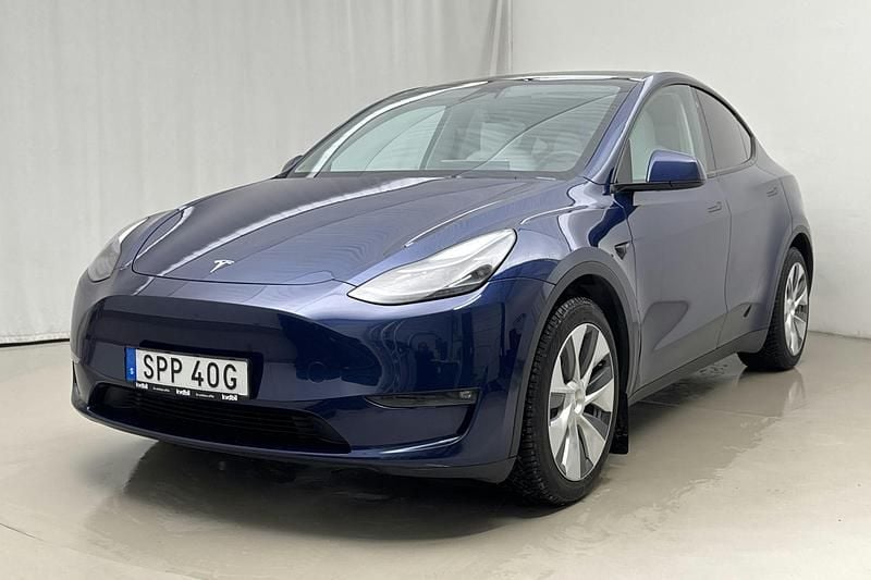 Begagnad Tesla Model Y 378 kW (514 HK) 2023 Blå SUV