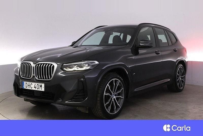 Grå Begagnad 2022 BMW X3 M Sport SUV | 534 900 kr (Dyr) - Bild 1/4