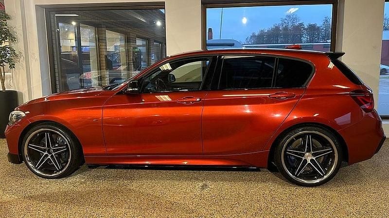 Begagnad BMW M140 M Sport 340 HK (250 kW) 2018 Orange Halvkombi