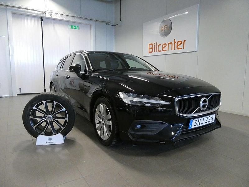 Begagnad Volvo V60 190 HK (139 kW) 2018 Svart Kombi