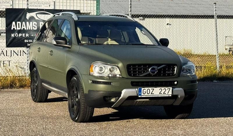 Svart Begagnad 2011 Volvo XC90 R-Design SUV | 119 800 kr (Marknadspris) - Bild 1/4
