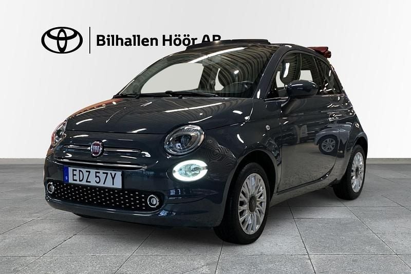 Grå Begagnad 2019 Fiat 500 Lounge Halvkombi | 129 900 kr (Dyr) - Bild 1/3