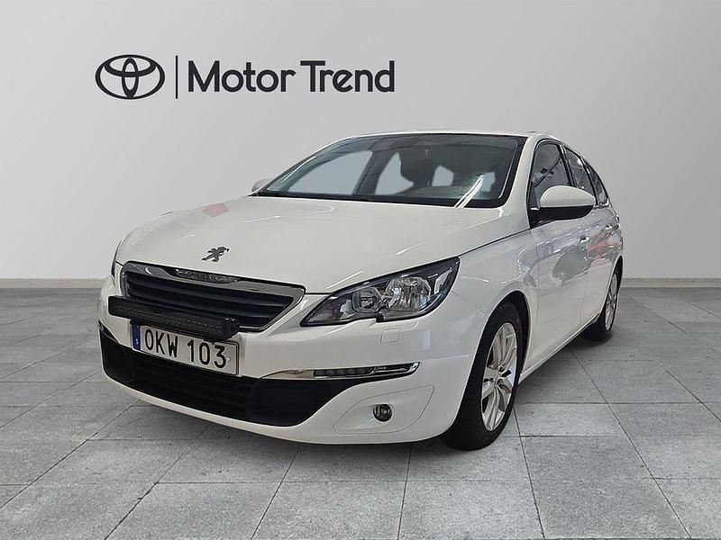 Vit Begagnad 2016 Peugeot 308 Active Kombi | 109 900 kr (Marknadspris) - Bild 1/4