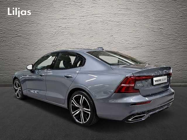 Begagnad Volvo S60 287 kW (391 HK) 2021 Sedan