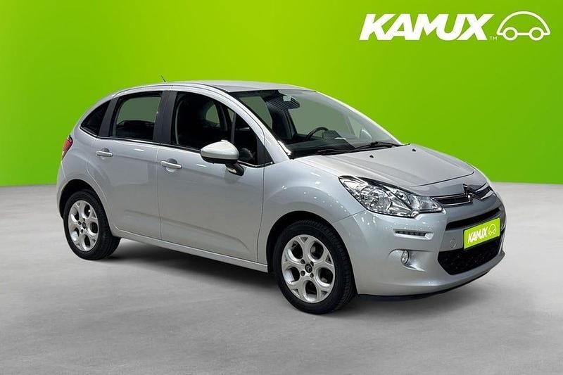 Silver/grå Begagnad 2016 Citroën C3 Halvkombi | 72 700 kr (Marknadspris) - Bild 1/4