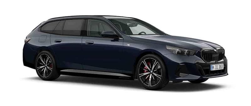 Svart Ny 2025 BMW i5 Comfort Edition Sedan | 983 510 kr (Marknadspris) - Bild 1/1