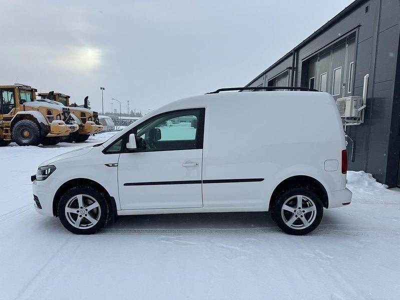Begagnad VW Caddy 122 HK (89 kW) 2018 Vit Minibuss
