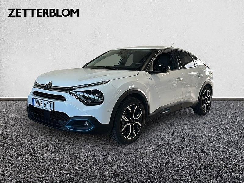 Vit Begagnad 2022 Citroën e-C4 Shine Halvkombi | 209 900 kr (Bra pris) - Bild 1/4