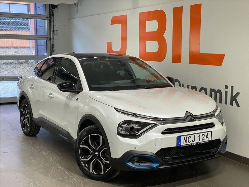 Vit Begagnad 2023 Citroën e-C4 Exclusive SUV | 329 900 kr (Dyr) - Bild 1/4