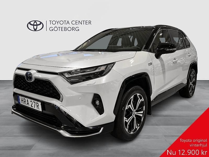 Vit Begagnad 2023 Toyota RAV4 Hybrid Style SUV | 489 900 kr (Lite dyr) - Bild 1/4
