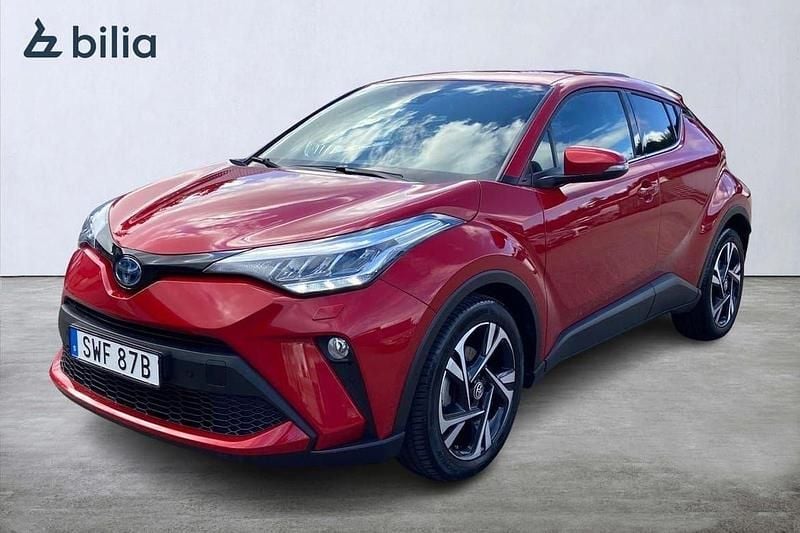 Röd Begagnad 2022 Toyota C-HR Edition SUV | 289 900 kr (Marknadspris) - Bild 1/4