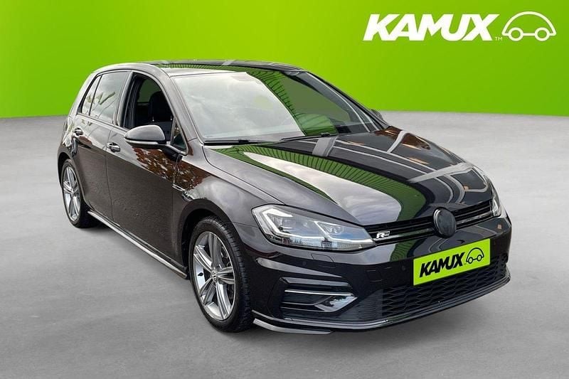 Svart Begagnad 2019 VW Golf VII R-line Halvkombi | 218 900 kr (Marknadspris) - Bild 1/4