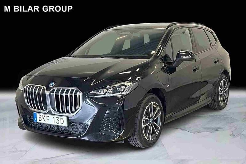 Begagnad BMW 225 Active Tourer 2025 Svart Minibuss