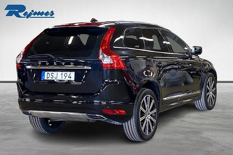 Begagnad Volvo XC60 Business Edition 181 HK (133 kW) 2014 Svart SUV