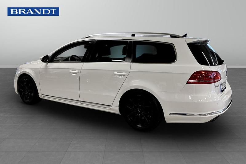 Begagnad VW Passat 180 HK (132 kW) 2015 Vit Kombi