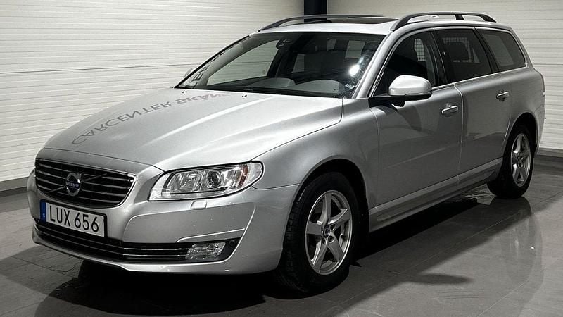 Silver Begagnad 2015 Volvo V70 Momentum Kombi | 139 900 kr (Marknadspris) - Bild 1/4