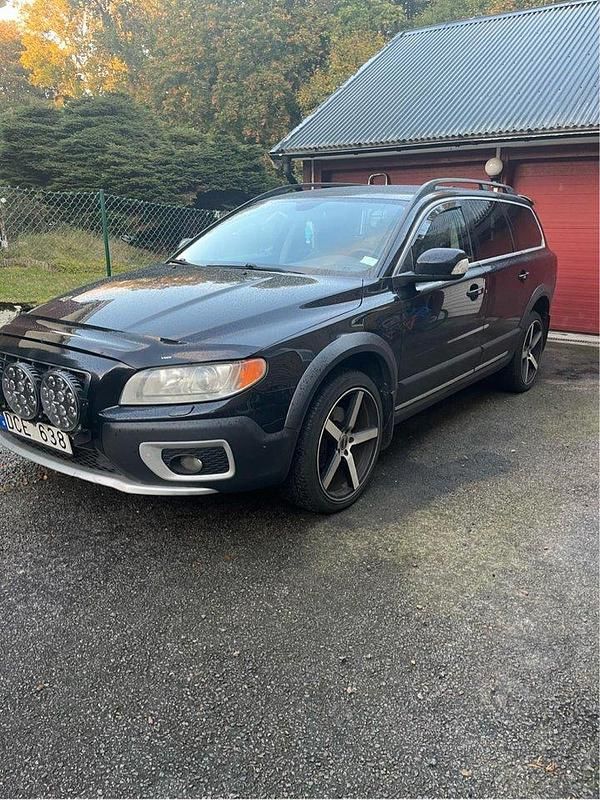 Svart Begagnad 2008 Volvo XC70 Summum SUV | 68 000 kr (Marknadspris) - Bild 1/4