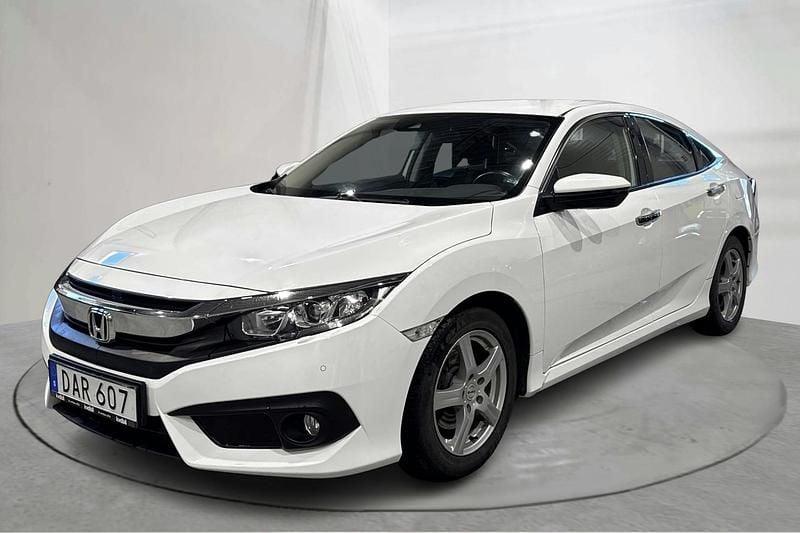 Begagnad Honda Civic 182 HK (133 kW) 2017 Vit Sedan