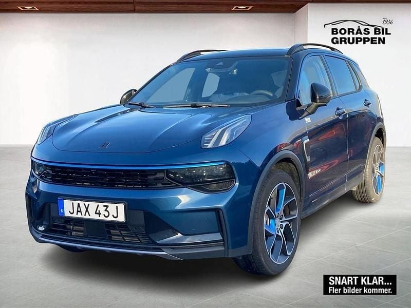 Blå Begagnad 2024 Lynk & Co 01 SUV | 349 000 kr - Bild 1/1
