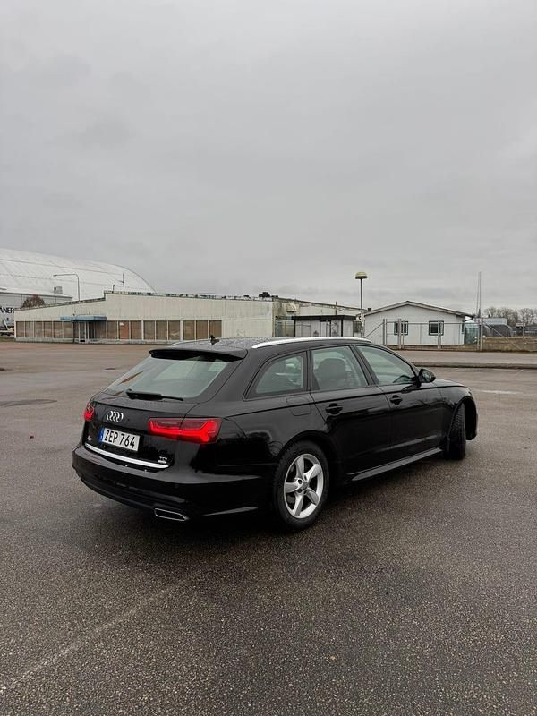 Begagnad Audi A6 190 HK (139 kW) 2018 Svart Kombi