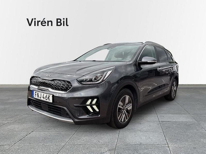 Grå Begagnad 2020 Kia Niro 2 SUV | 235 000 kr (Marknadspris) - Bild 1/4