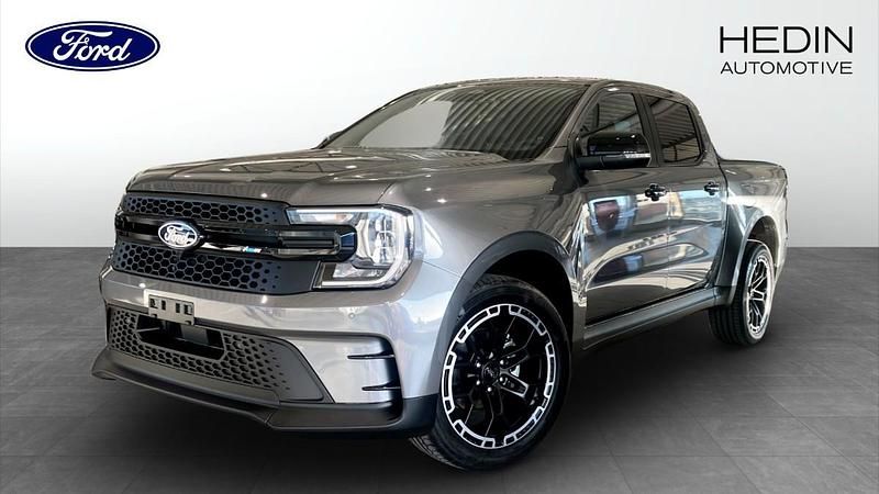 Grå Ny 2025 Ford Ranger Pickup | 836 250 kr - Bild 1/4