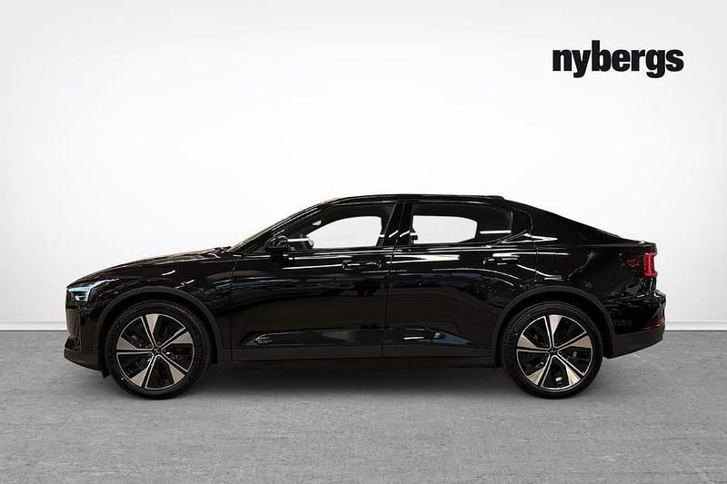 Begagnad Polestar 2 Plus 200 kW (272 HK) 2023 Svart Halvkombi