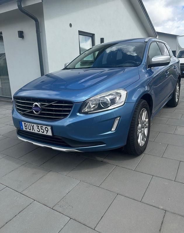 Begagnad 2015 Volvo XC60 SUV | 110 000 kr (Marknadspris) - Bild 1/4