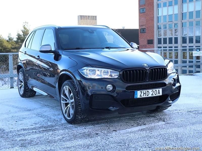 Begagnad BMW X5 M Sport 381 HK (280 kW) 2017 Mörkblå SUV