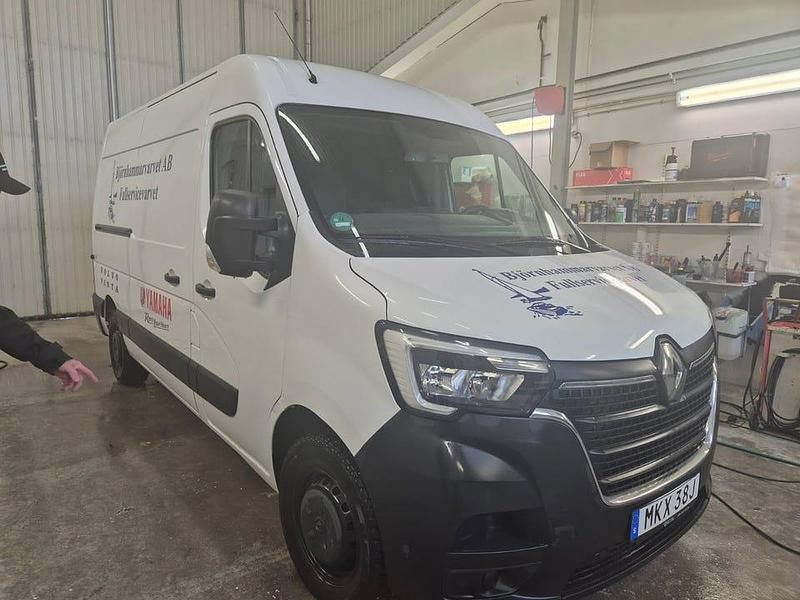 Begagnad Renault Master 150 HK (110 kW) 2021 Minibuss