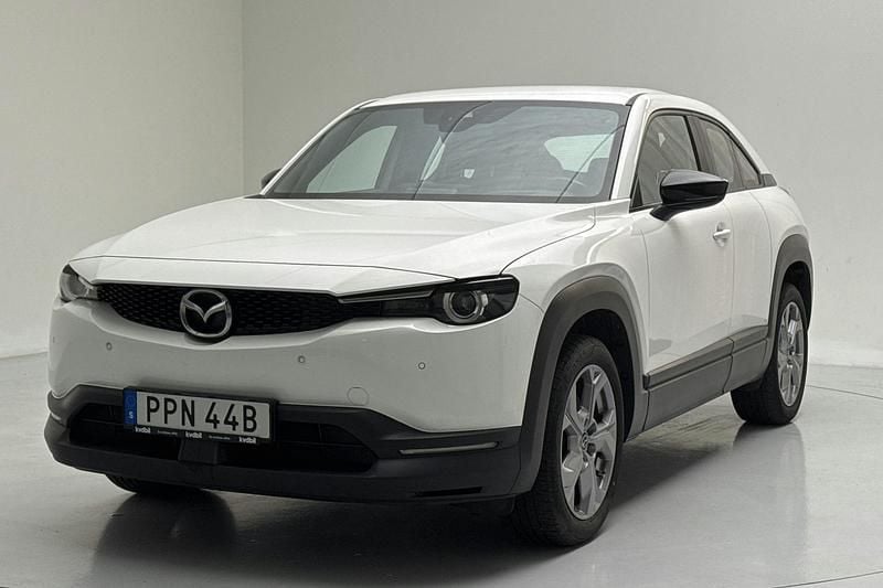 Vit Begagnad 2021 Mazda MX30 SUV | 145 000 kr (Bra pris) - Bild 1/4