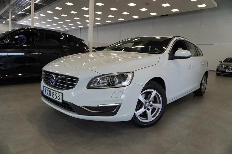 Okänd Begagnad 2015 Volvo V60 Momentum Kombi | 164 900 kr (Lite dyr) - Bild 1/4
