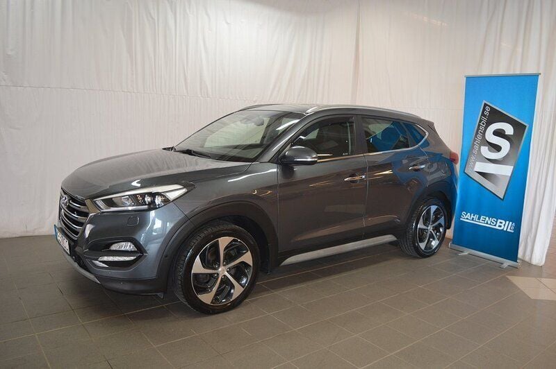Mörkgrå (grå) Begagnad 2018 Hyundai Tucson SUV | 209 000 kr (Marknadspris) - Bild 1/4