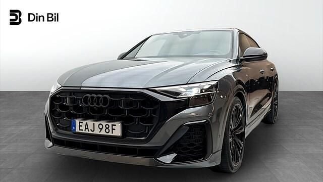 Daytonagrå pärleffekt Begagnad 2024 Audi Q8 S-Line SUV | 999 000 kr - Bild 1/4