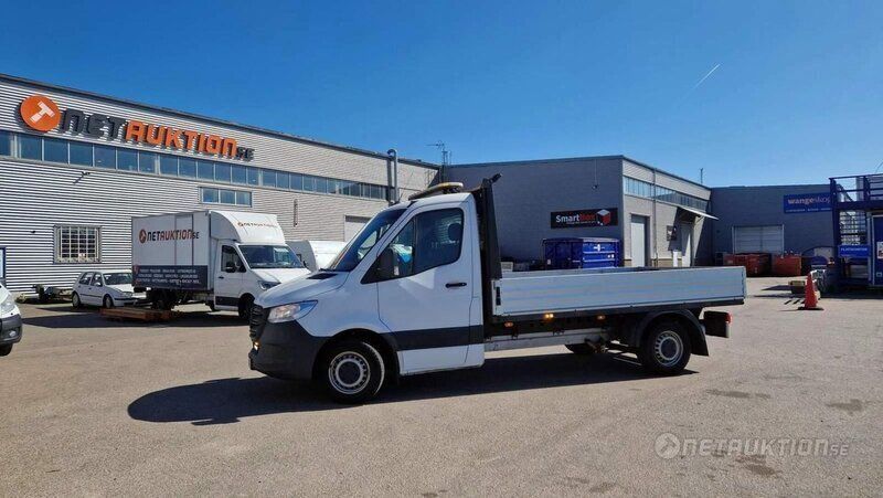 Vit Begagnad 2019 Mercedes Sprinter Van | 100 000 kr (Marknadspris) - Bild 1/4