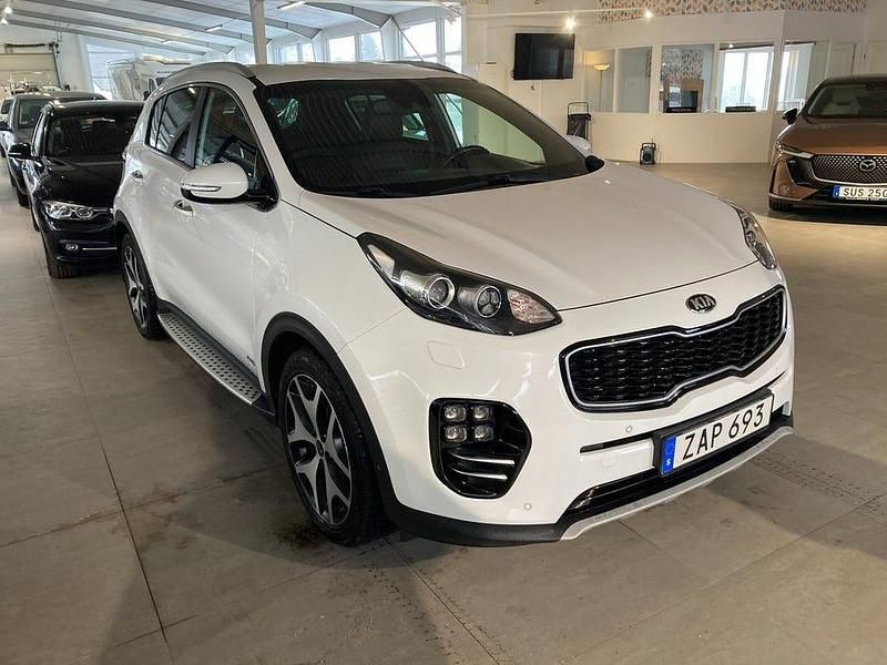 Begagnad Kia Sportage GT-Line 185 HK (136 kW) 2017 Vit SUV