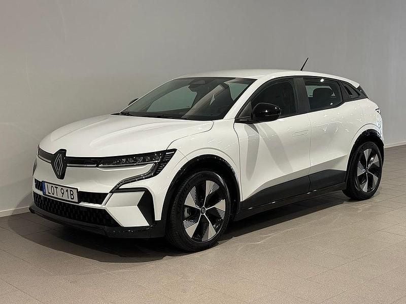 Vit Begagnad 2022 Renault Mégane IV Equilibre Halvkombi | 259 500 kr (Bra pris) - Bild 1/3