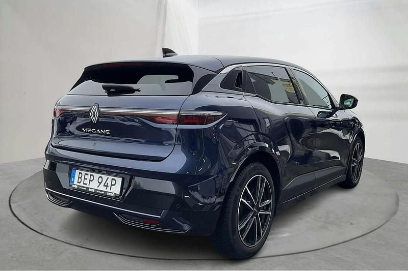 Begagnad Renault Mégane IV Techno 161 kW (220 HK) 2022