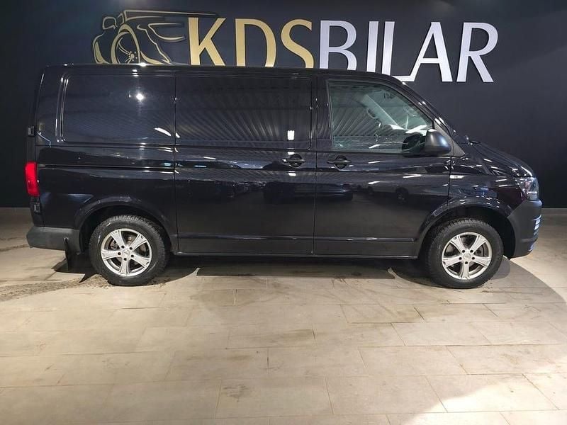 Begagnad VW T6 140 HK (102 kW) 2016 Svart Van