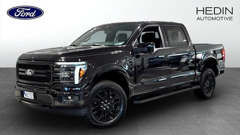 Svart (black) Ny 2025 Ford F-150 Lariat Pickup | 1 051 440 kr (Marknadspris) - Bild 1/4