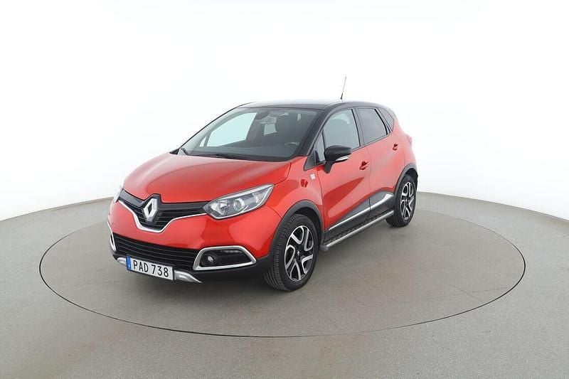Röd Begagnad 2016 Renault Captur SUV | 112 000 kr (Marknadspris) - Bild 1/3