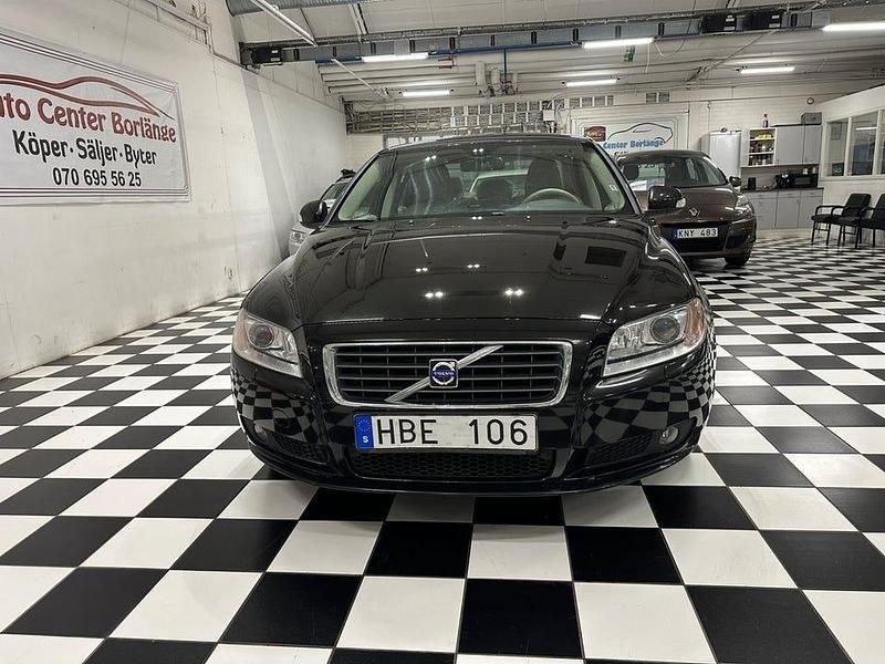Begagnad Volvo S80 Summum 185 HK (136 kW) 2008 Svart Sedan