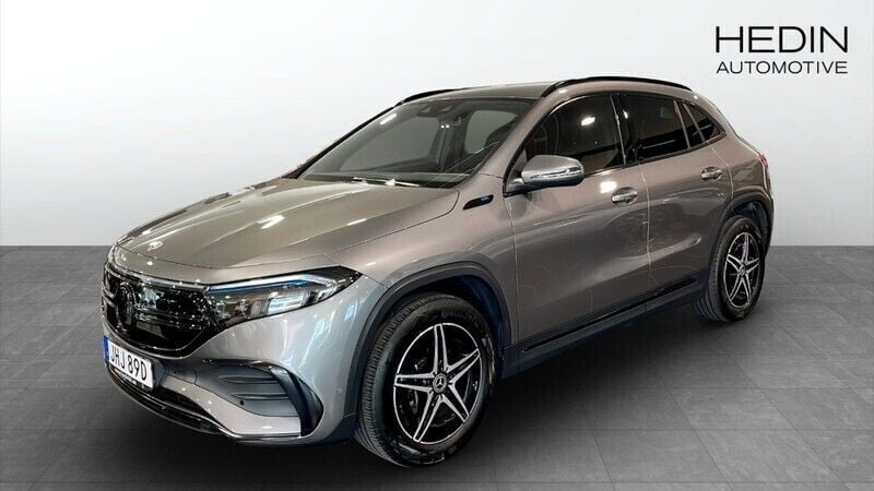 Mörkgrå (grey) Begagnad 2021 Mercedes EQA250 AMG SUV | 369 900 kr (Bra pris) - Bild 1/4