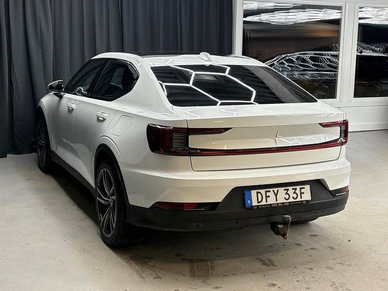 Begagnad Polestar 2 Long Range Dual motor 300 kW (408 HK) 2022 Vit Halvkombi