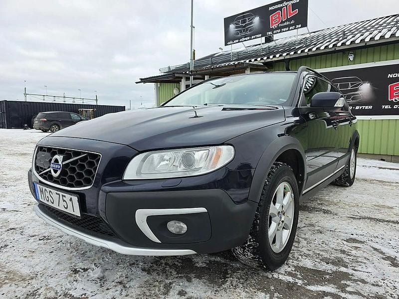 Begagnad Volvo XC70 Momentum 181 HK (133 kW) 2016 Blå Kombi