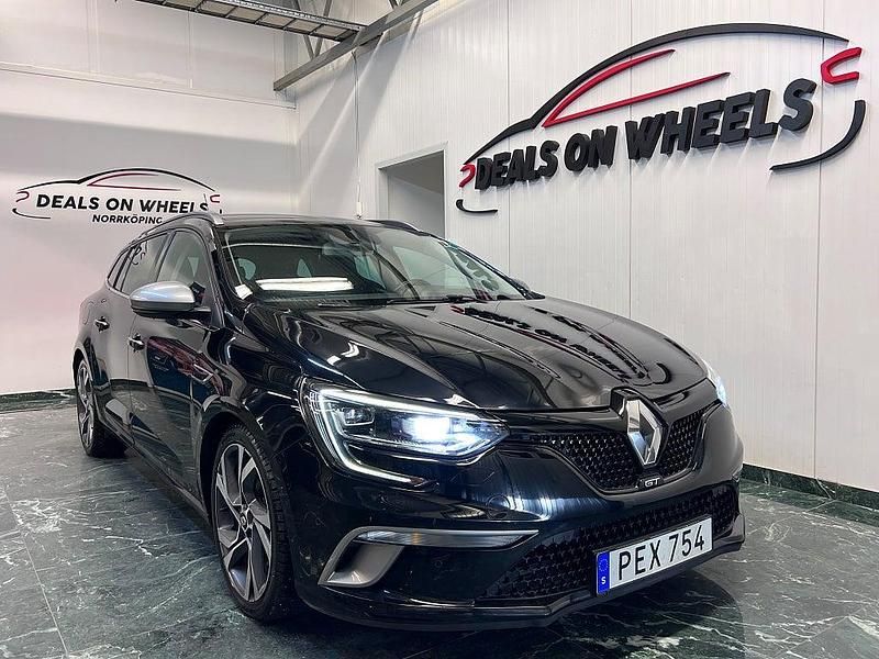 Begagnad Renault Mégane GrandTour Bose Edition 163 HK (119 kW) 2017 Svart Kombi