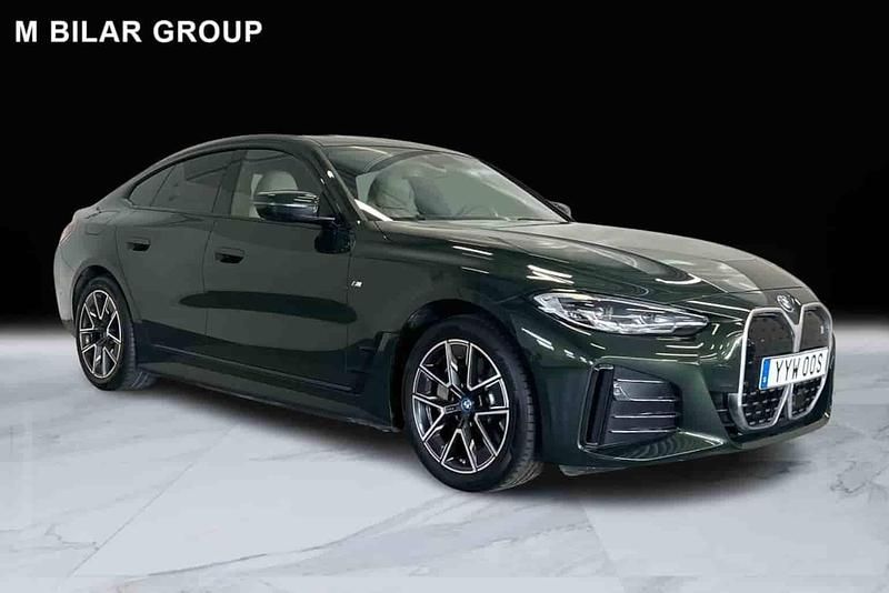 Grön Begagnad 2024 BMW i4 Sedan | 479 000 kr (Marknadspris) - Bild 1/1