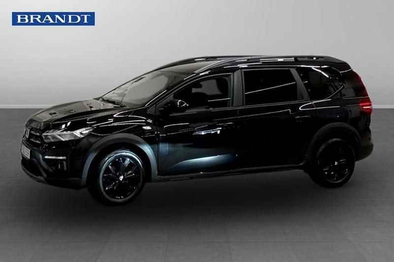 Svart Begagnad 2022 Dacia Jogger Extreme Minibuss | 164 900 kr (Marknadspris) - Bild 1/3