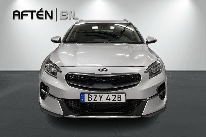 Begagnad Kia XCeed Advance 141 HK (103 kW) 2020 Grå SUV